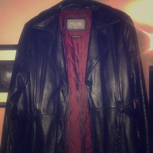 🎈🎈Authentic Leather jacket🎈🎈